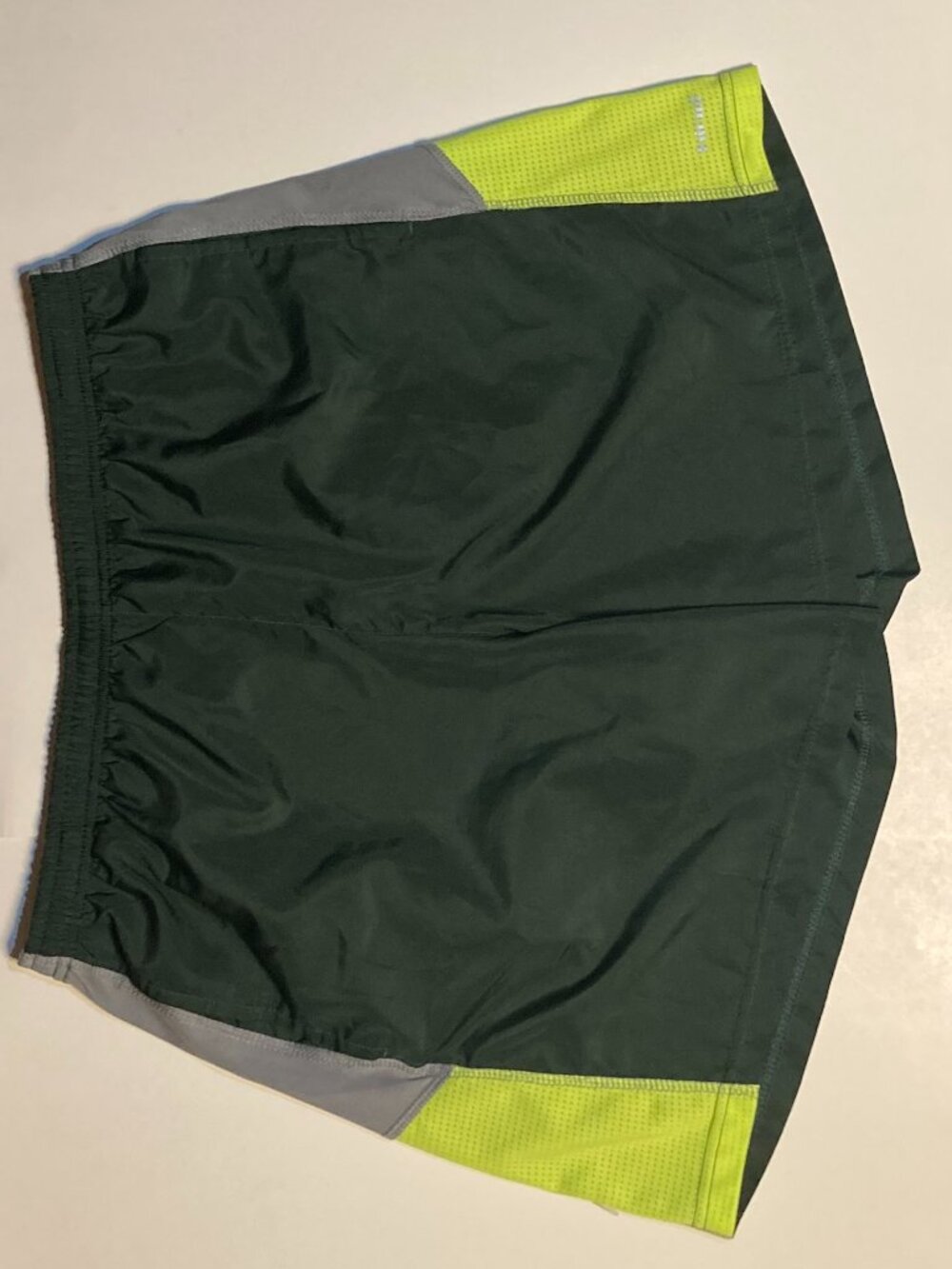 Hind Men’s XL Athletic Running Shorts – Green/Gray – Mesh Panels